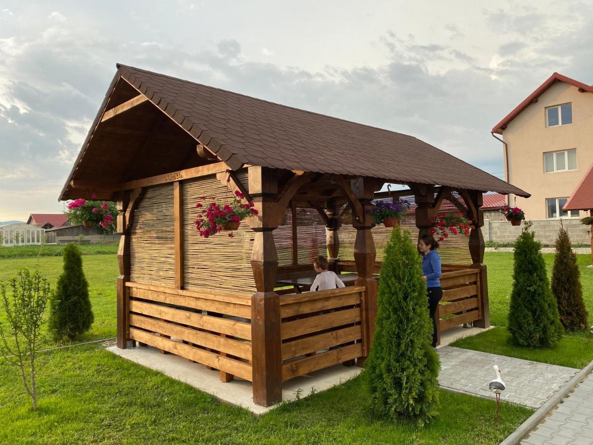 Absolut Residence Hateg Haţeg Exterior foto