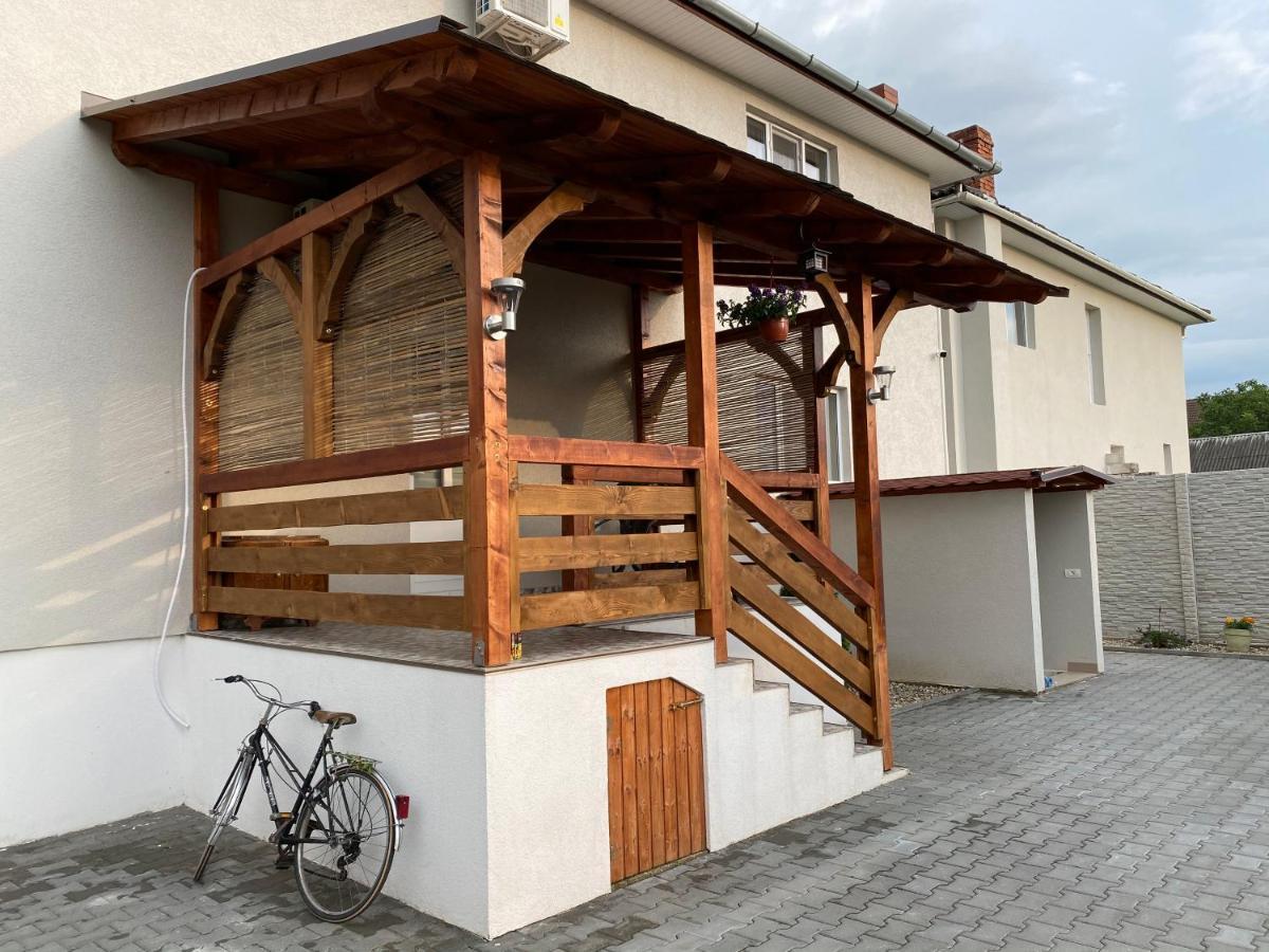 Absolut Residence Hateg Haţeg Exterior foto